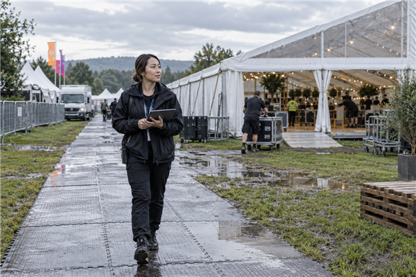 Clear-span event tent installation for Outdoor Festival Tent Weather Contingency Planning for Organizers